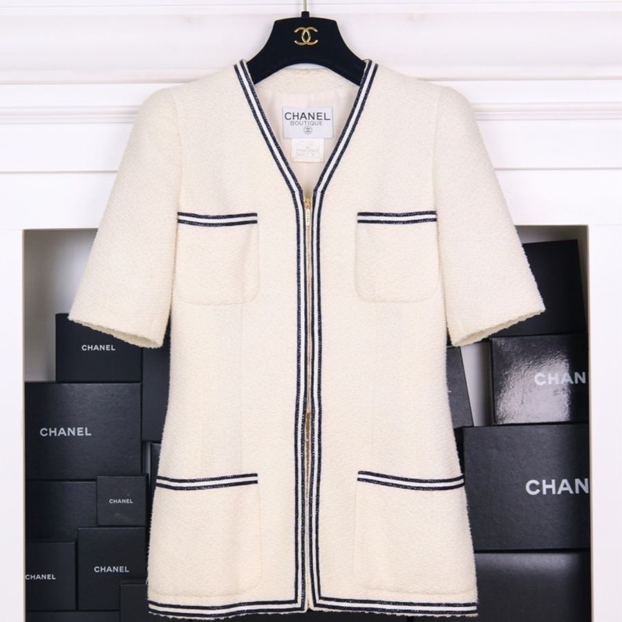 Chanel 95年芭比系列黑白滚边拉链圆领四口袋短袖上衣外套-8