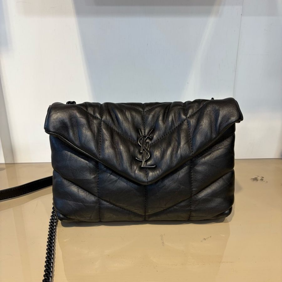 YSL 黑羊皮Puffer Toy泡芙包-0