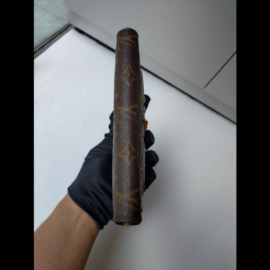 LV 老花貓頭鷹拼皮拉鍊長夾-8