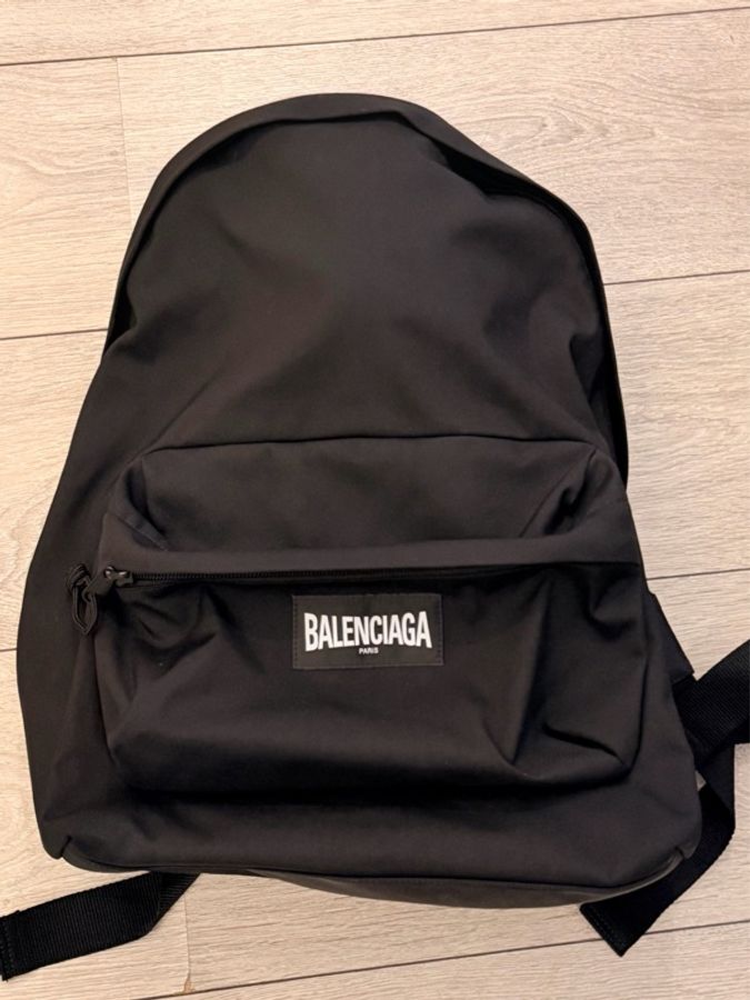 Balenciaga［巴黎世家］帥氣後背包包-0
