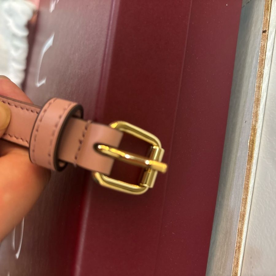 Gucci 玫瑰粉信封斜背包-12