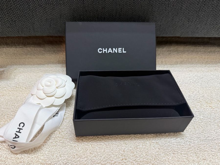 26S CHANEL 香奈兒 仿鱷魚壓紋雙層零錢包-4