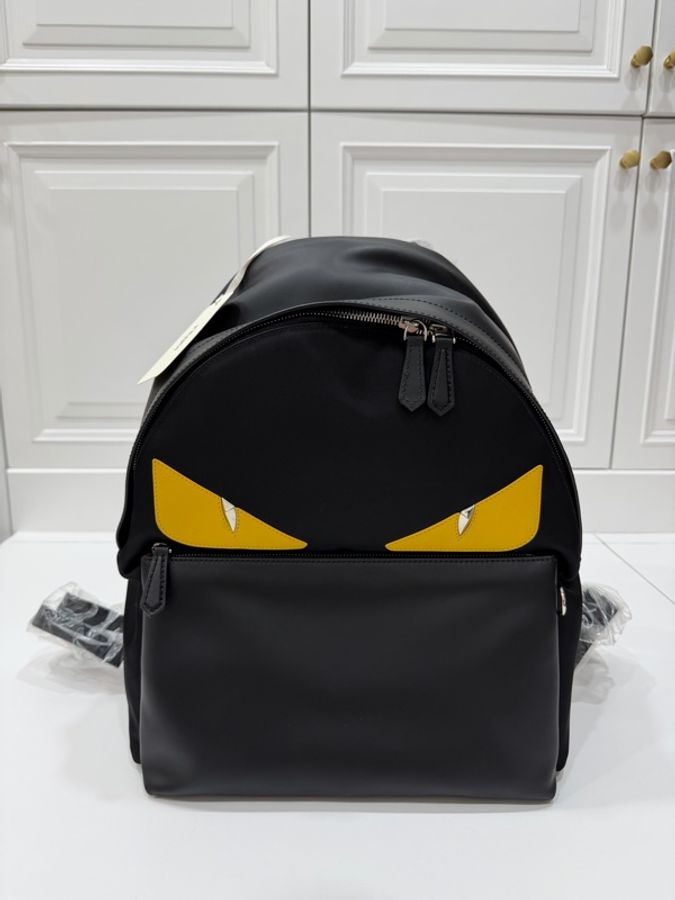 《仙闆名牌精品》Fendi Bag Bugs monster 怪獸 後背包 肩背包 雙肩包 手提包-0