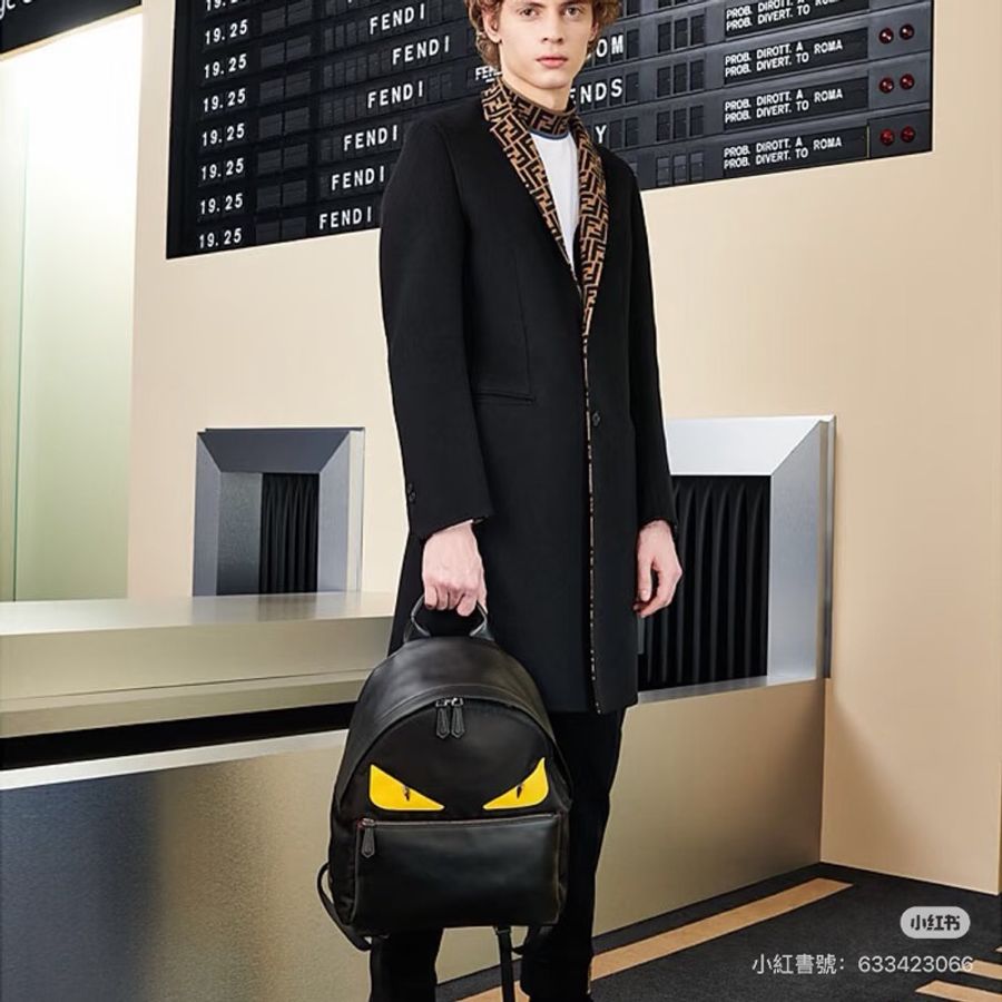 《仙闆名牌精品》Fendi Bag Bugs monster 怪獸 後背包 肩背包 雙肩包 手提包-7