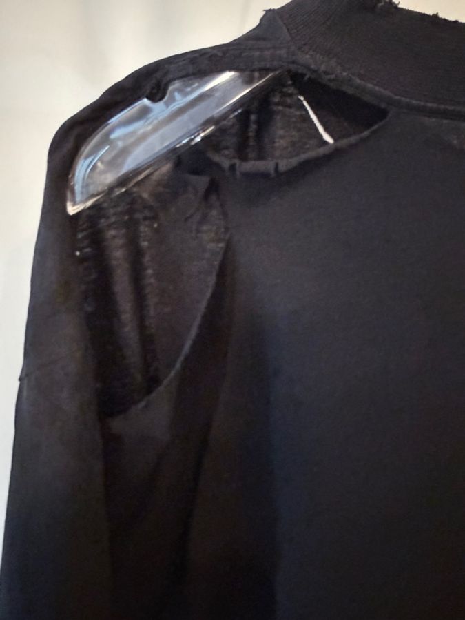 Balenciaga✨乞丐破洞EMO短袖上衣 #XL-2
