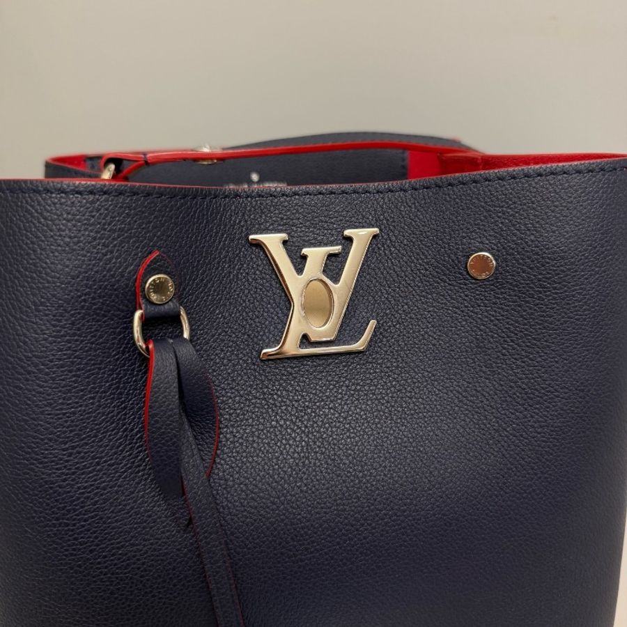 LV lockme bucke藍色全皮編織水桶包-8