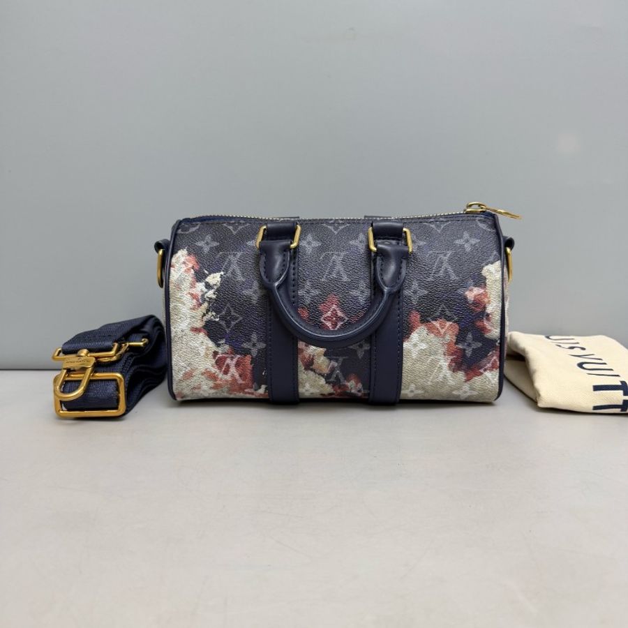 LV Keepall25藍色老花火燒雲枕頭包-1