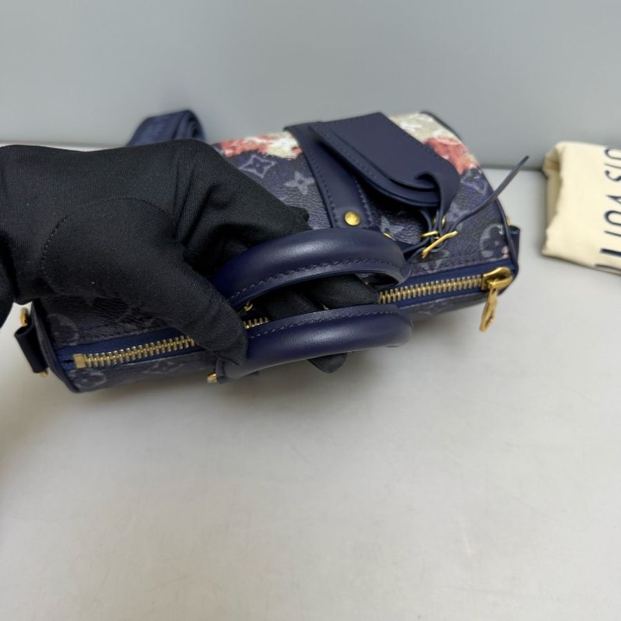 LV Keepall25藍色老花火燒雲枕頭包-5