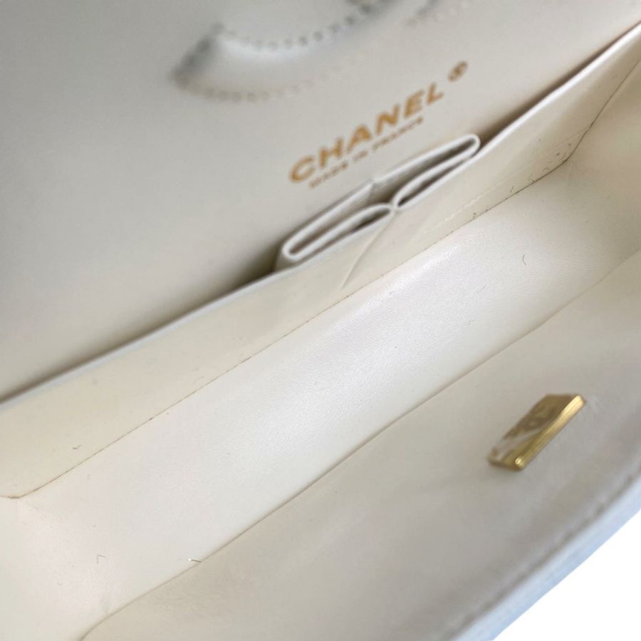△ CHANEL 香奈兒 White Caviar Skin CF25 Gold Tone Metal Classic Double Flap Chain Shoulder Bag 白色粒紋小牛皮CF25金色金屬鎖鏈肩背包-267011269-10