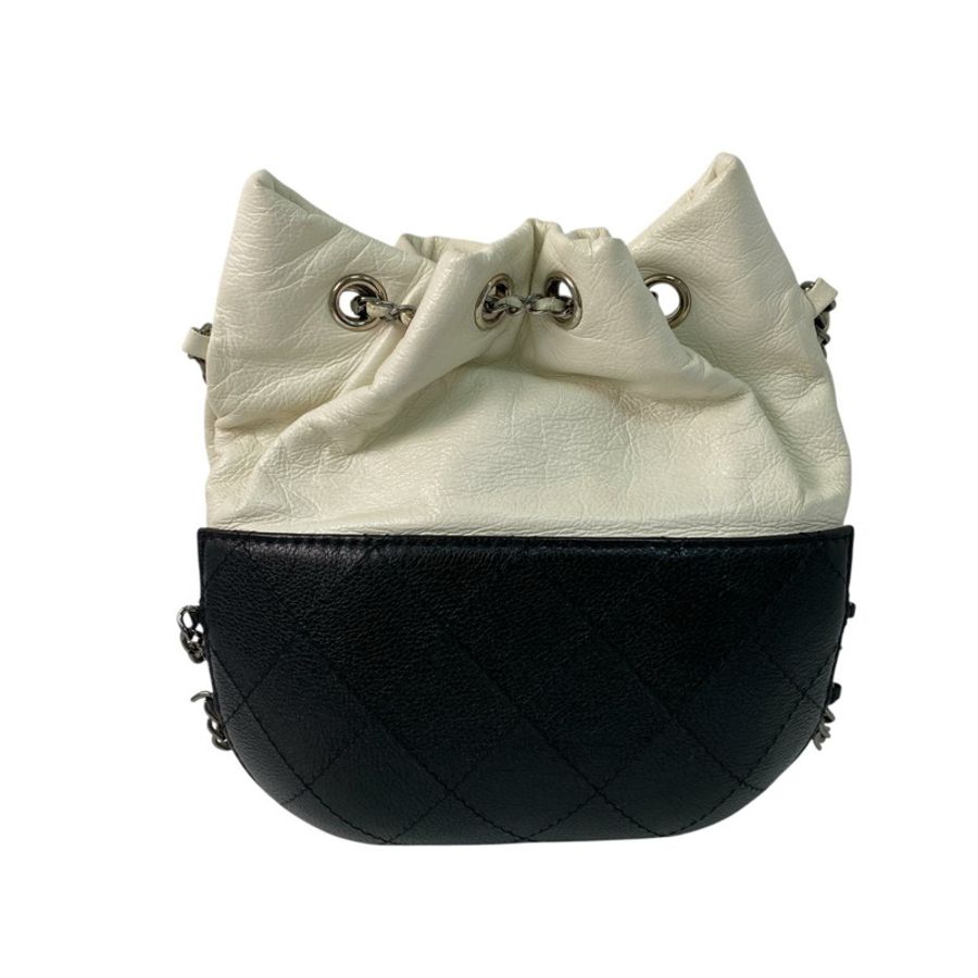 △ CHANEL 香奈兒 Black And White Calfskin Gold, Silver, Grey Tone Metal Drawstring No.25 Chain Crossbody Bag 黑色和白色小牛皮金色, 銀色, 灰色金屬索繩No.25鎖鏈斜揹袋-267007861-1