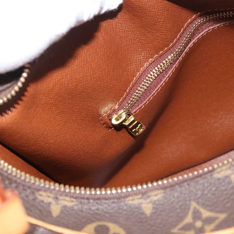 【日本直送】路易威登 Monogram Boulogne 30 肩背包 M51265 LV Auth 184202V-21