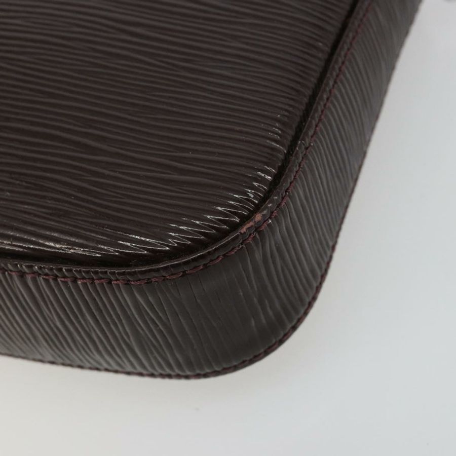 【日本直送】路易威登 Epi Electric Pochette Accessoires Plunge Electric LV Auth 185451V-15