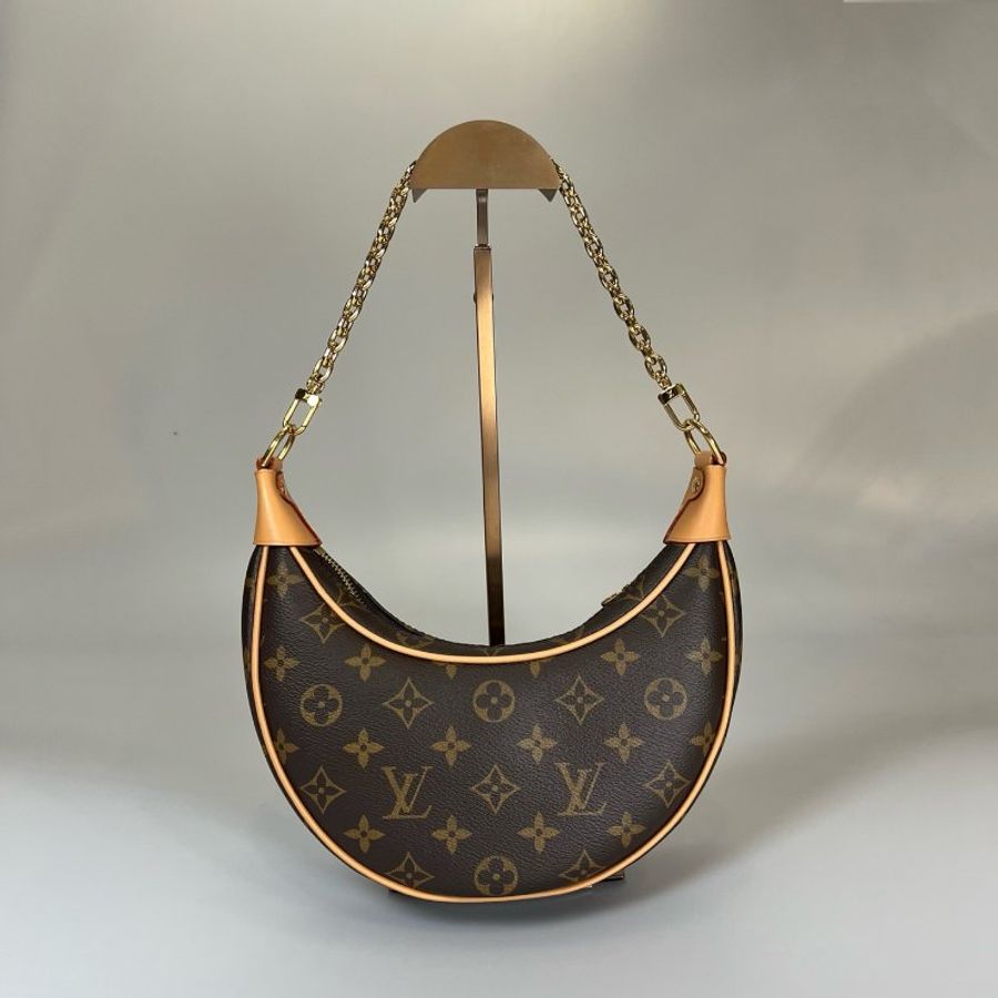 LV M81098/晶片款 LOOP老花月亮包-1