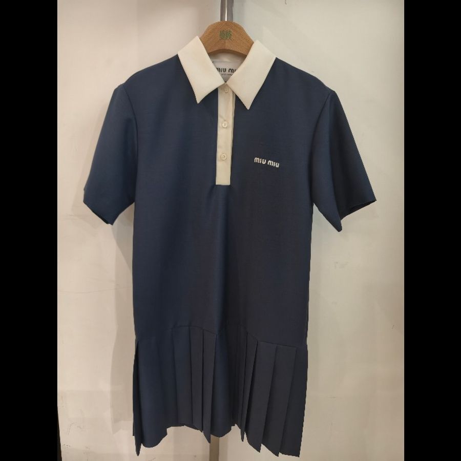 miumiu黑白配連衣裙碼數m-0