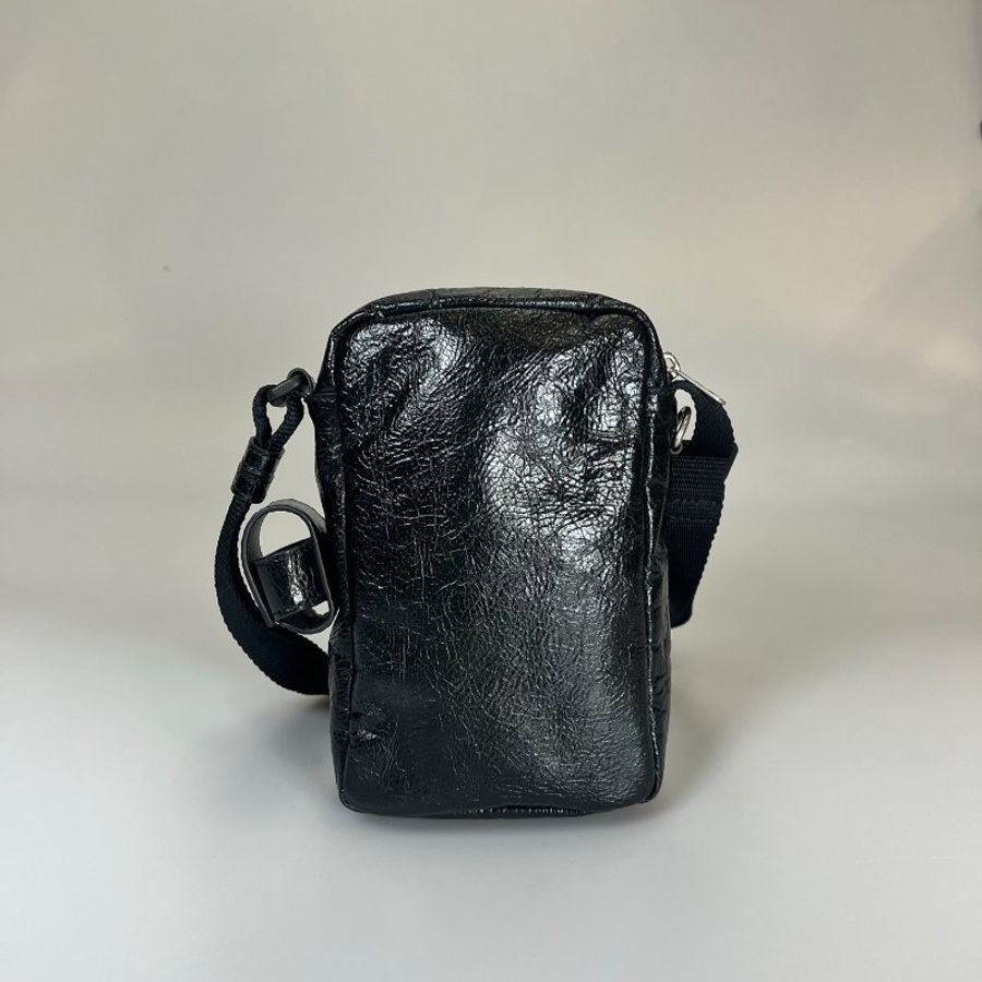 BALENCIAGA 黑油蠟皮SUPERBUSY 肩背包-1