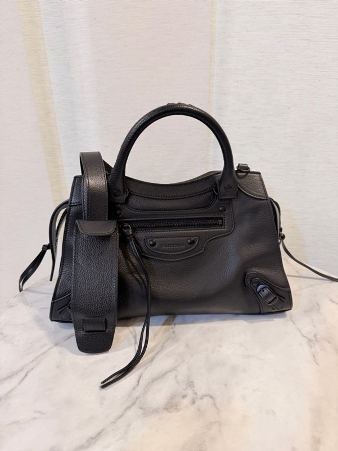 Balenciaga 黑牛皮neo classic city手提斜背機車包-9