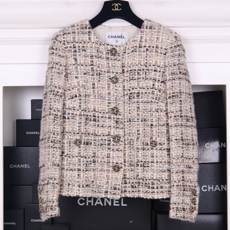 Chanel 18年森林系列米棕色粗花呢两口袋上衣外套-9