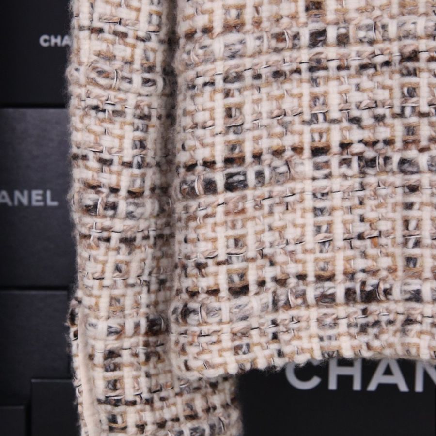 Chanel 18年森林系列米棕色粗花呢两口袋上衣外套-14