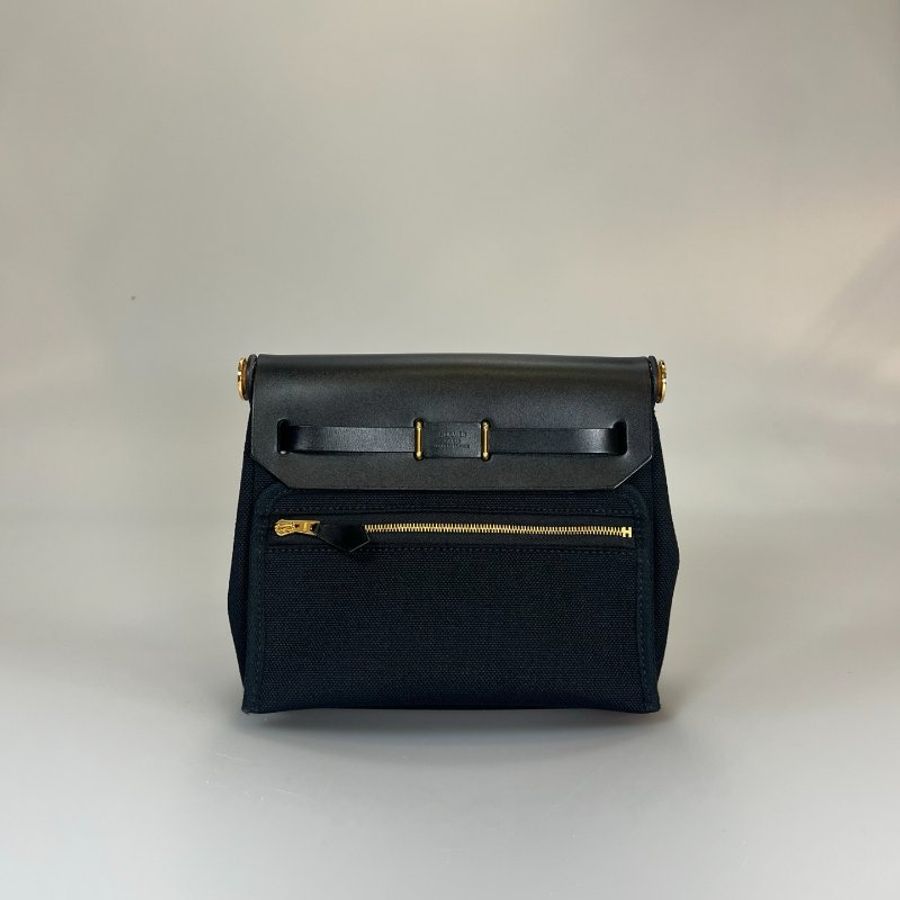 HERMES K刻 黑金HERBAG MINI肩背包-2