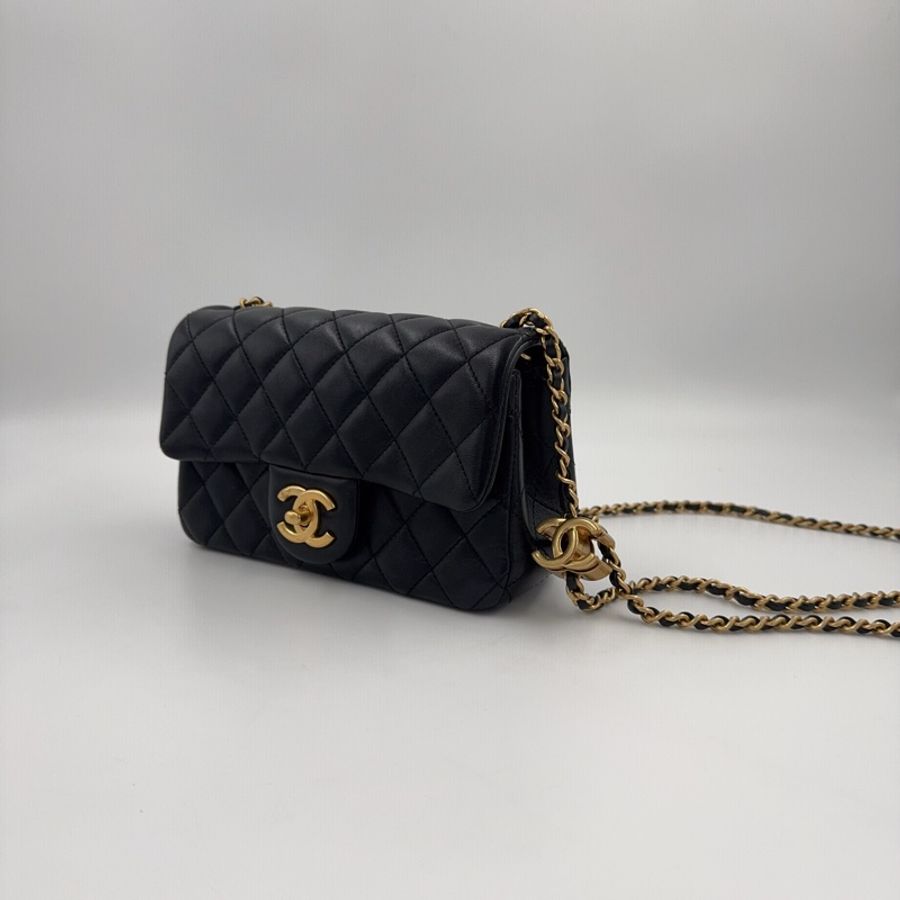 CHANEL黑色進口羊皮雙C調節釦Mini CF20 AS5759(全配!)-5