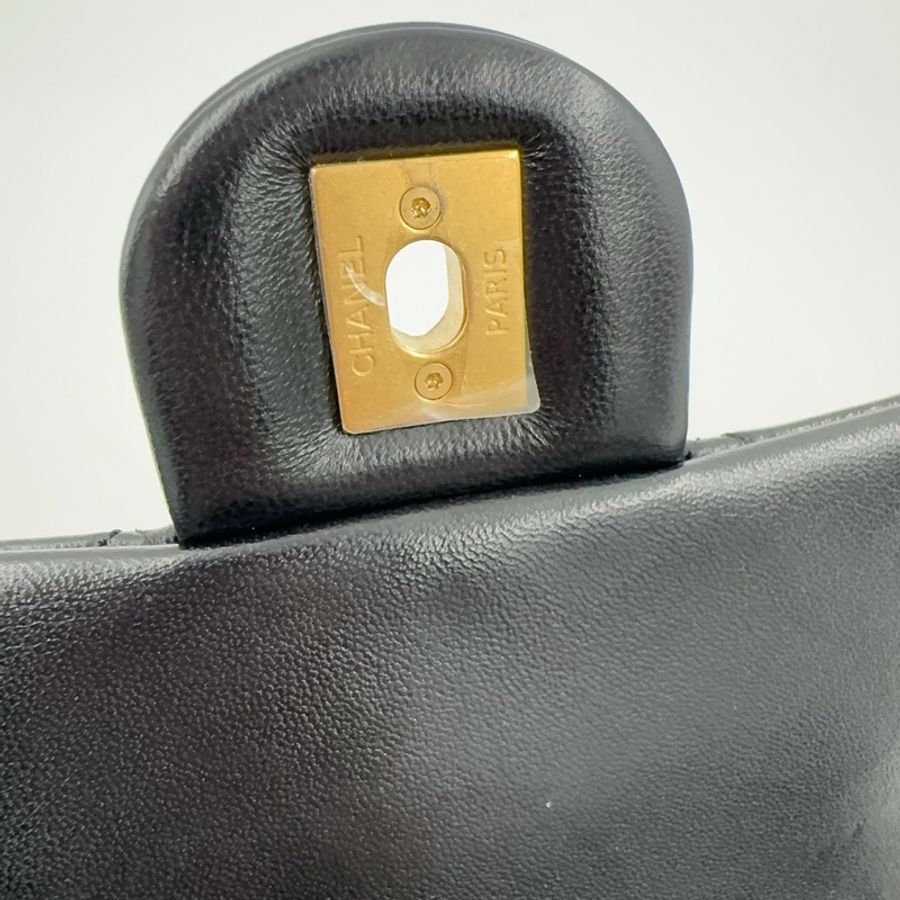 CHANEL黑色進口羊皮雙C調節釦Mini CF20 AS5759(全配!)-21