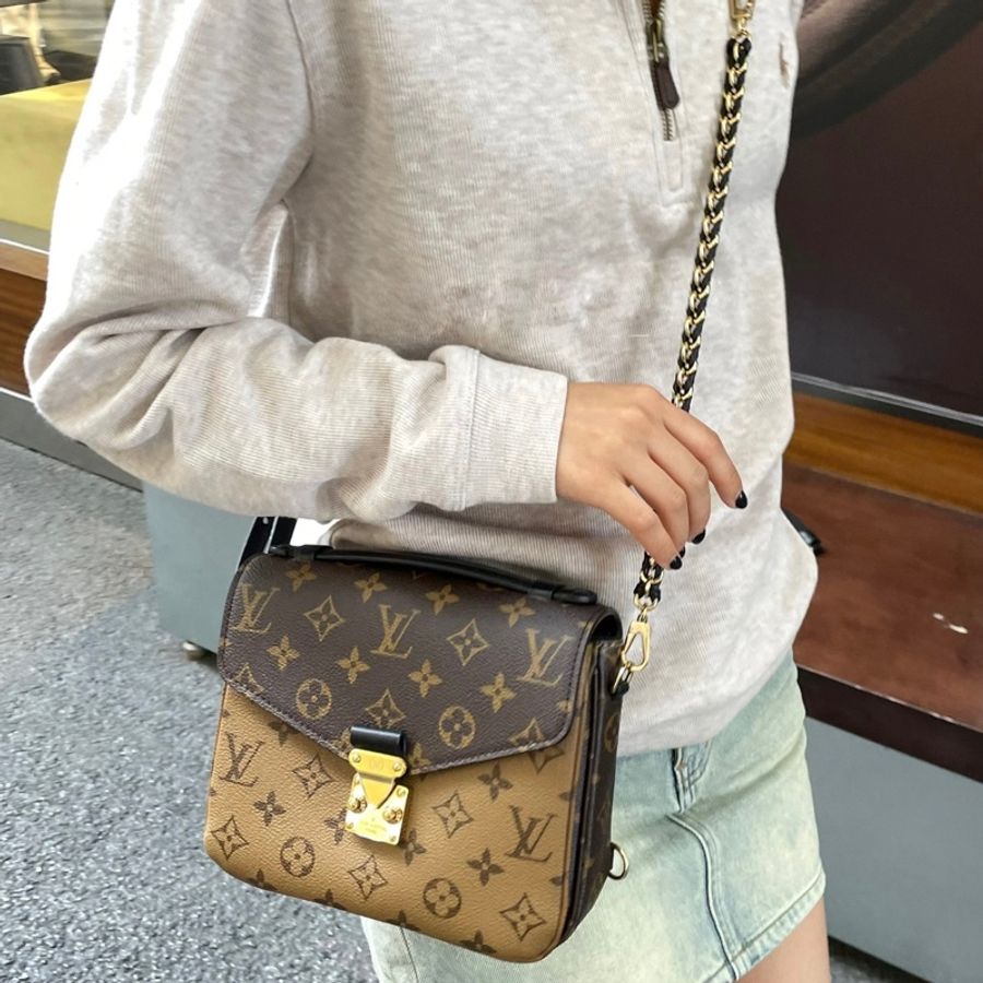 路易威登六種背法後背包LV經典雙色老花Monogram Pochette Métis雙肩包後背包M11941-2
