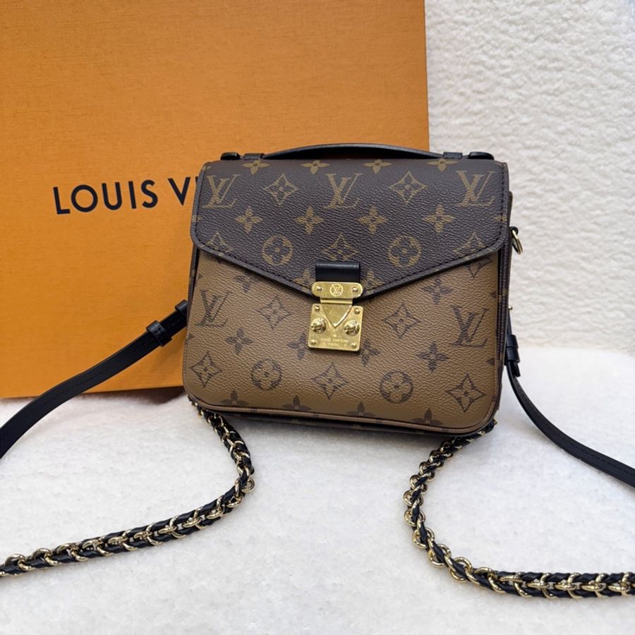 路易威登六種背法後背包LV經典雙色老花Monogram Pochette Métis雙肩包後背包M11941-5