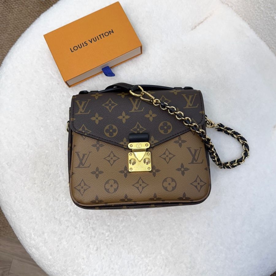 路易威登六種背法後背包LV經典雙色老花Monogram Pochette Métis雙肩包後背包M11941-6