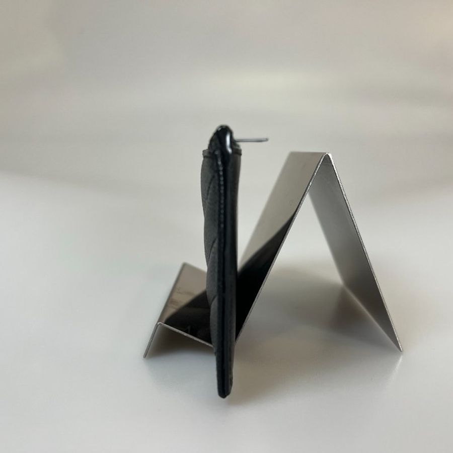 YSL 607915 黑SOBLACK魚子醬拉鍊卡包-3
