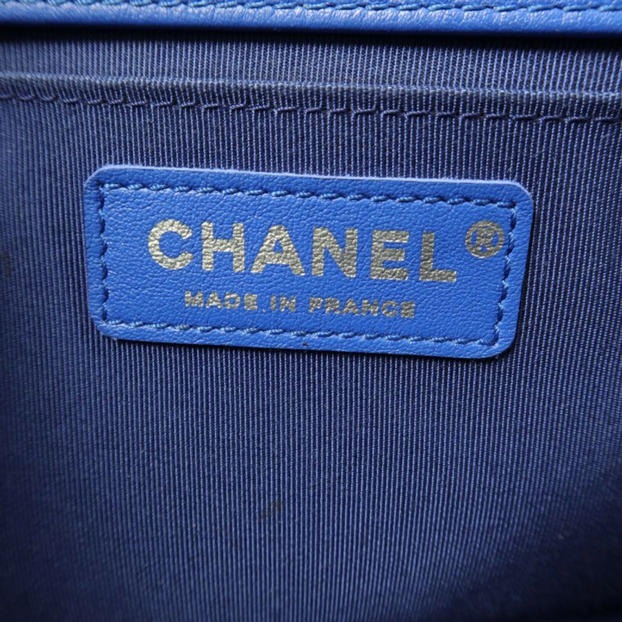 CHANEL 牛皮皮革Boy 25-5