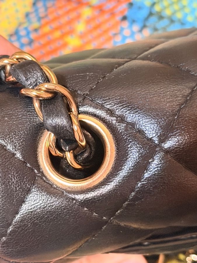CHANEL Classic Flap 20 裸包 晶片黑羊淡金釦（大Mini）-16