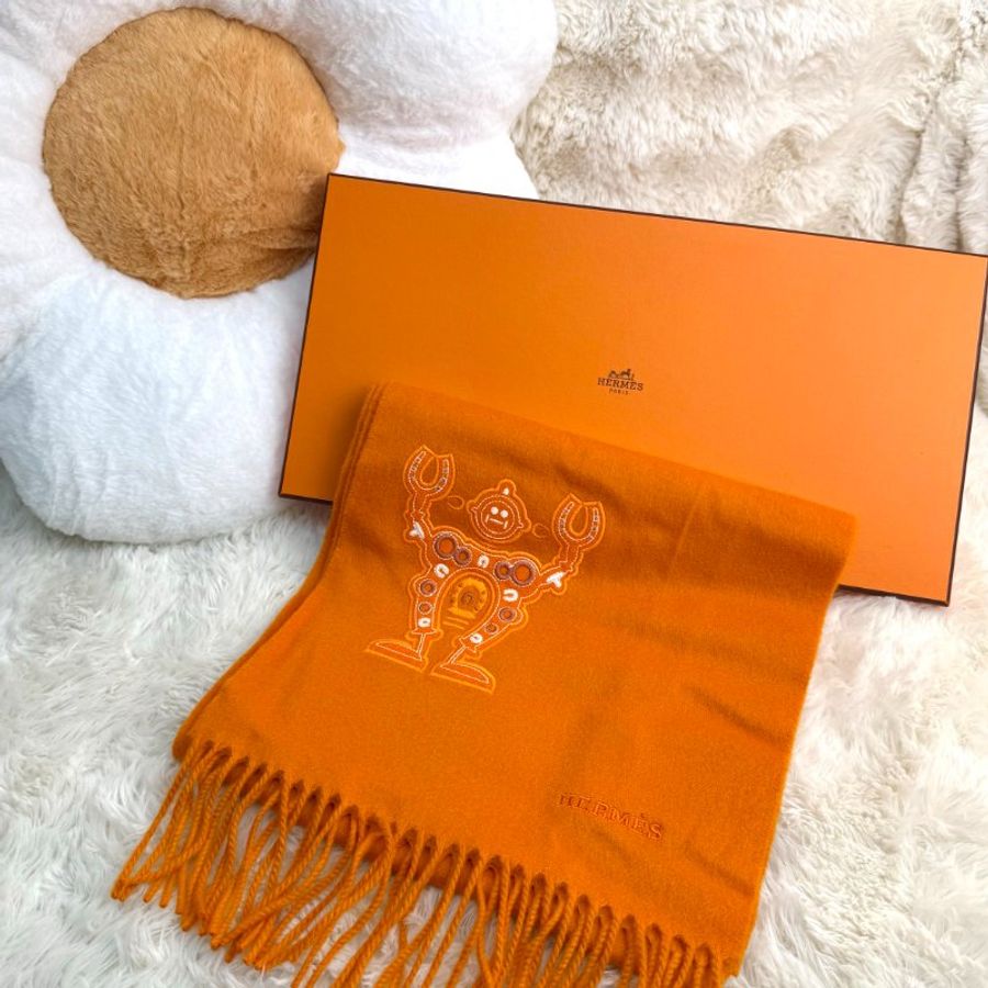 Hermès 機械人羊毛頸巾-1