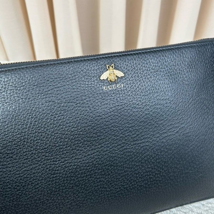 GUCCI古馳小蜜蜂手拿包 黑色荔枝紋牛皮 金色蜜蜂logo-17