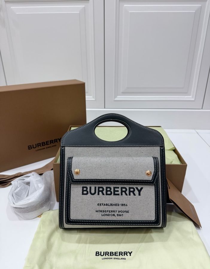 《仙闆名牌精品》BURBERRY Mini Pocket 黑 手提包 斜背包 肩背包 側背包-2