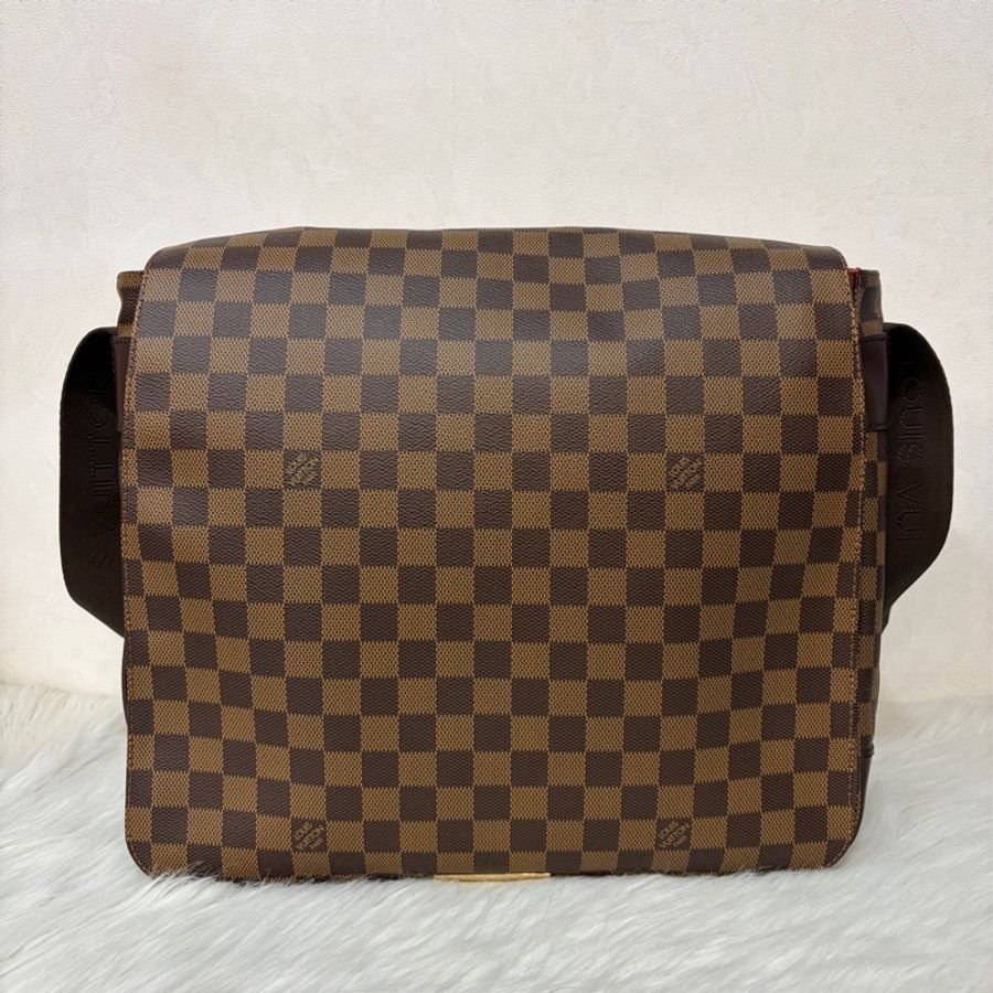 LV N45258 是 Louis Vuitton N45258 咖格 Damier Ebene 棋盤格 Bastille 肩背包-0