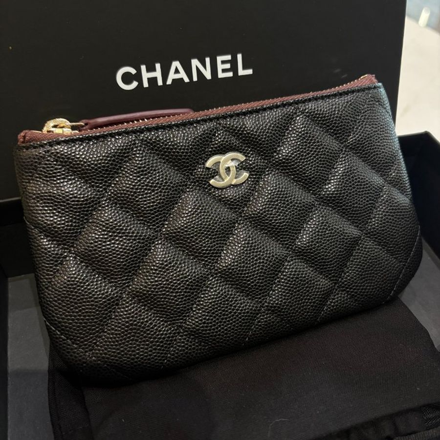 *SHIHNA名牌精品* CHANEL 小牛皮小型拉鍊手拿包-0