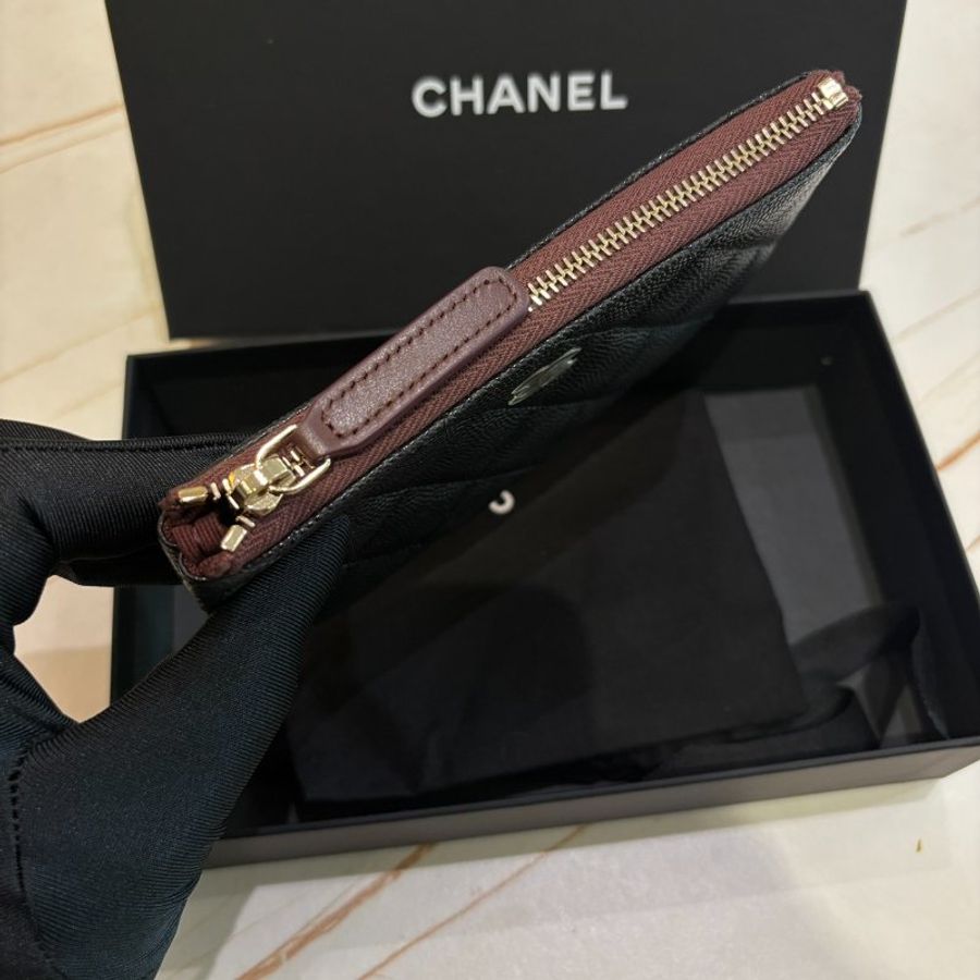 *SHIHNA名牌精品* CHANEL 小牛皮小型拉鍊手拿包-1
