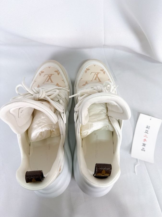 莉亞精品♡ LV ACHLIGHT 奶茶色 #38.5 二手美鞋-9