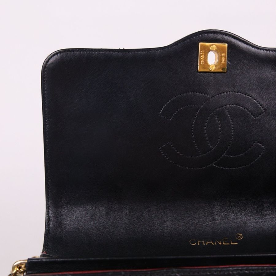 Chanel黑金书包扣菱格纹信封包woc单肩包-18