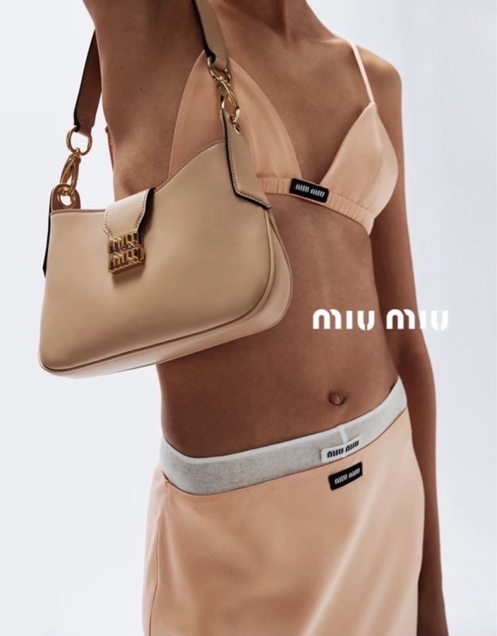 Miu Miu City Calf Cognac 小牛皮肩背包|附防塵袋-0