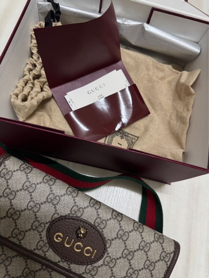 gucci老花虎頭斜背包-4