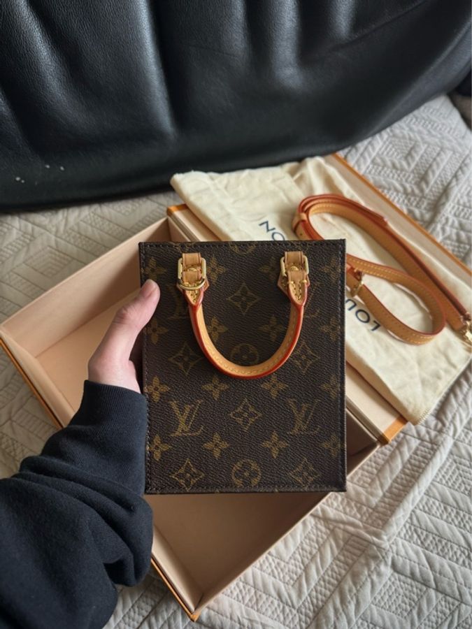louis vuitton琴譜包-0