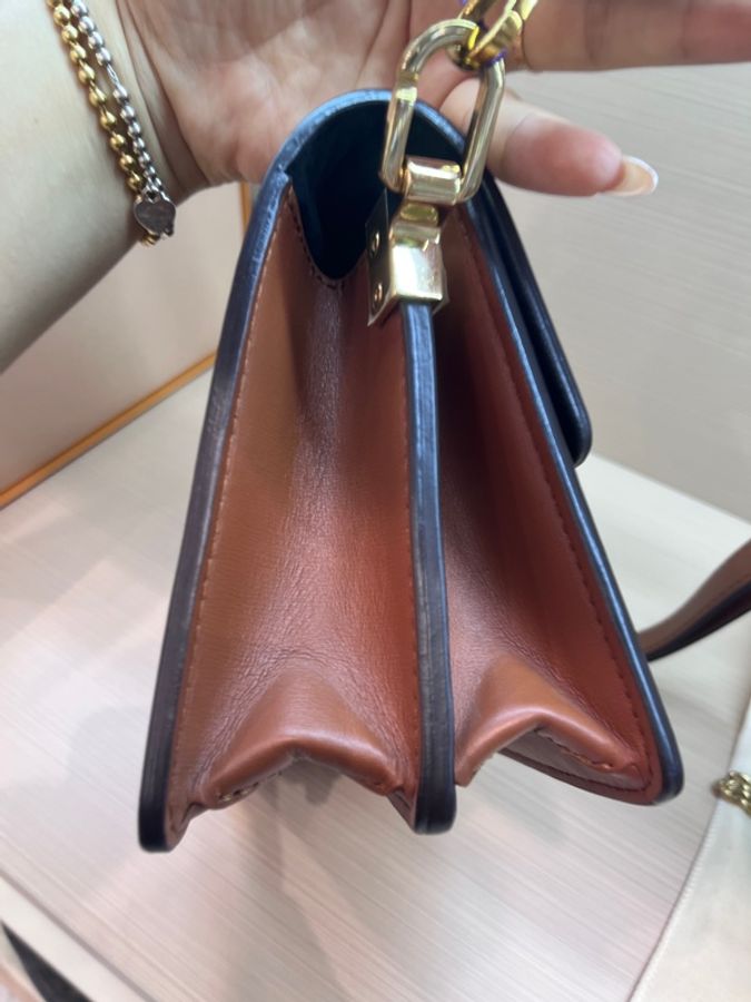 Louis Vuitton 路易威登 達芙妮小號 芯片款-2