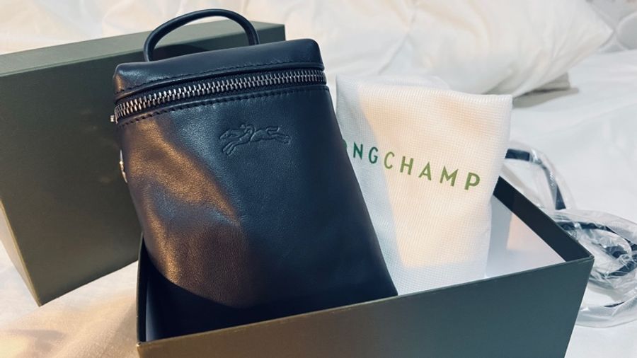 Longchamp迷你手機包 LE PLIAGE XTRA系列牛皮直式斜背包 黑-0