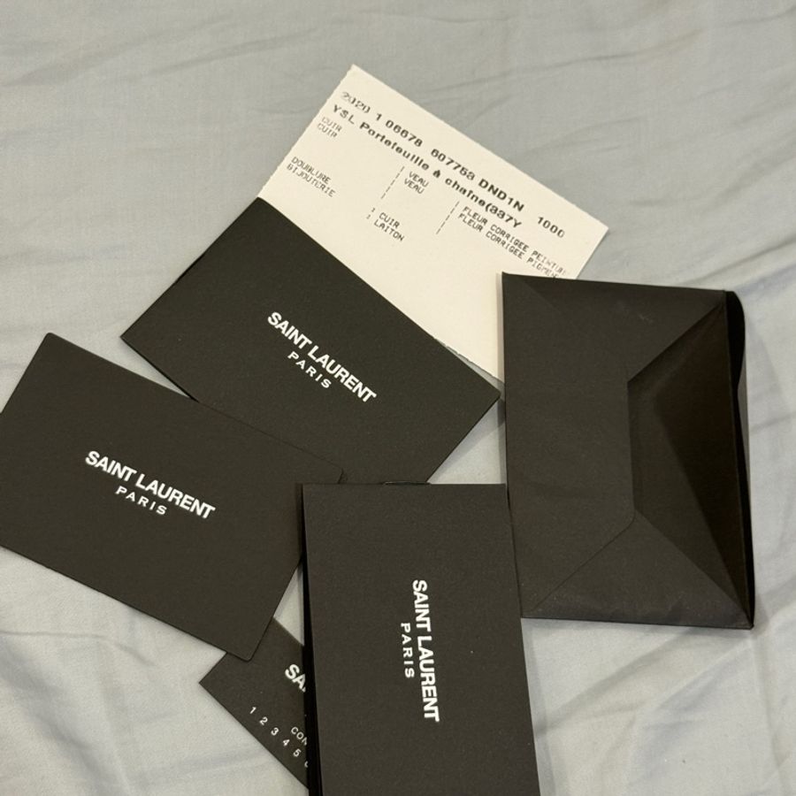 Saint Laurent 聖羅蘭 YSL Uptown 黑色亮面鱷魚壓紋皮革 斜背包-6