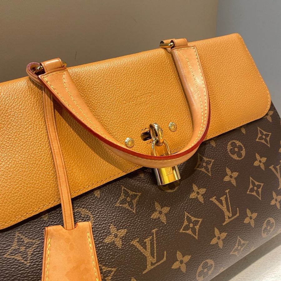 LV/路易威登 Venus維納斯老花拼黃色荔枝皮手提斜挎包-4