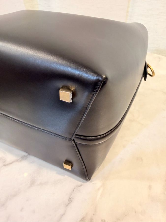 YSL 黑滑面牛皮LE 37霧金釦手提肩斜背水桶-11