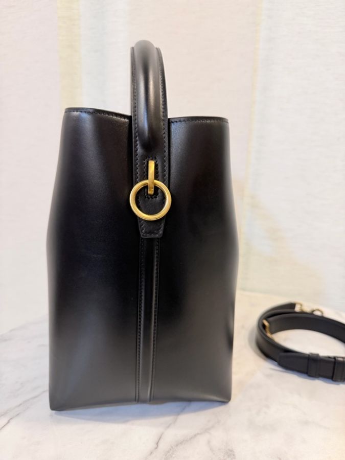YSL 黑滑面牛皮LE 37霧金釦手提肩斜背水桶-14