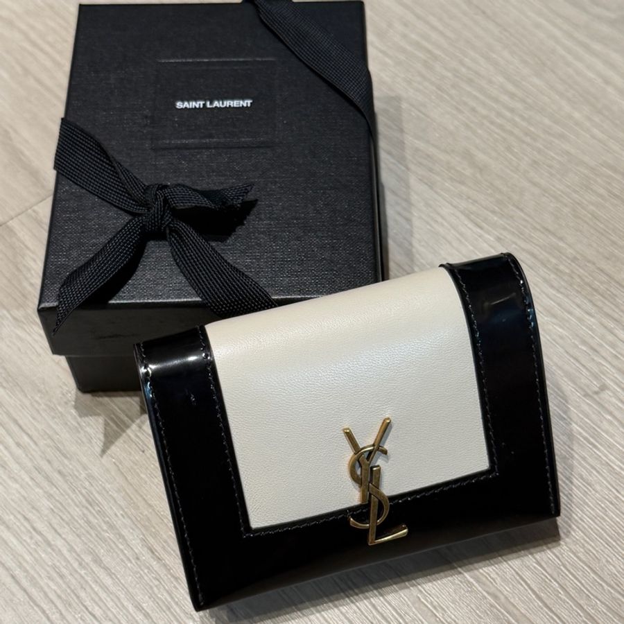 Saint Laurent(YSL)短夾 黑白拼色-11