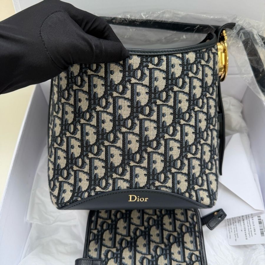 Dior 迪奧 medaillon 水桶包 小號單肩包斜挎包 金扣 附件:子袋-1